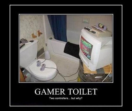 gamer-toilet.jpg
