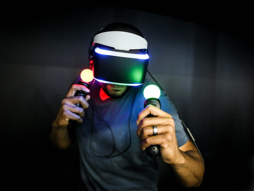 1395887351-project-morpheus.jpg