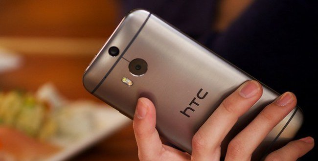 2-1-HTC-One-M8-in-hand-680.jpg