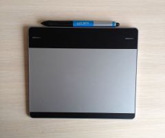 Wacom Intuos Pen & Touch