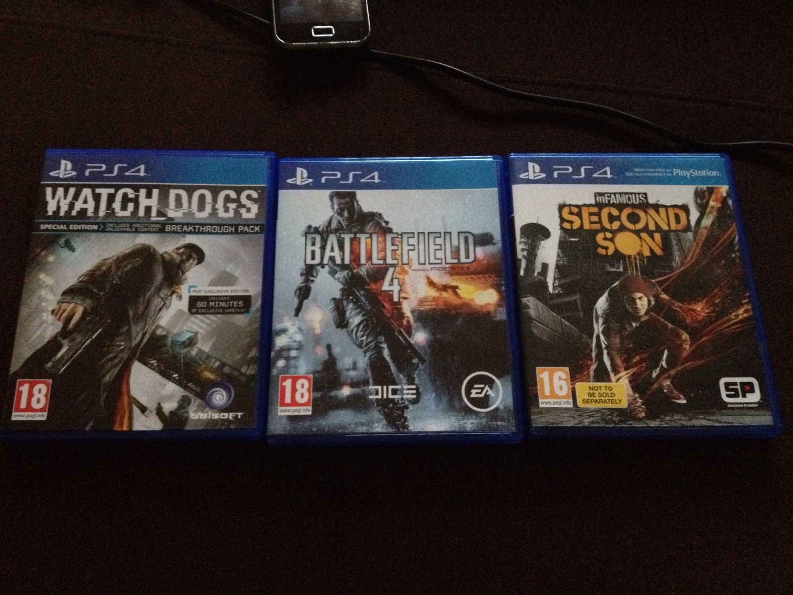 PS4 zaidimu kolekcija