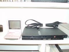Ps2; Nintendo game boy advance sp