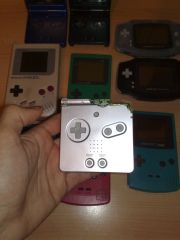 Bevielis GameBoy Pultelis :D