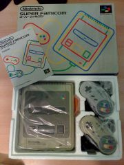 Nintendo Super Famicom (Pilnas Komplektas)