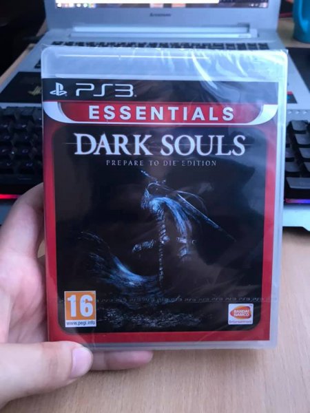 DARK SOULS