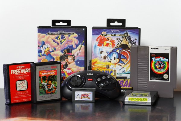 Sega, Atari 2600, GBA, NES