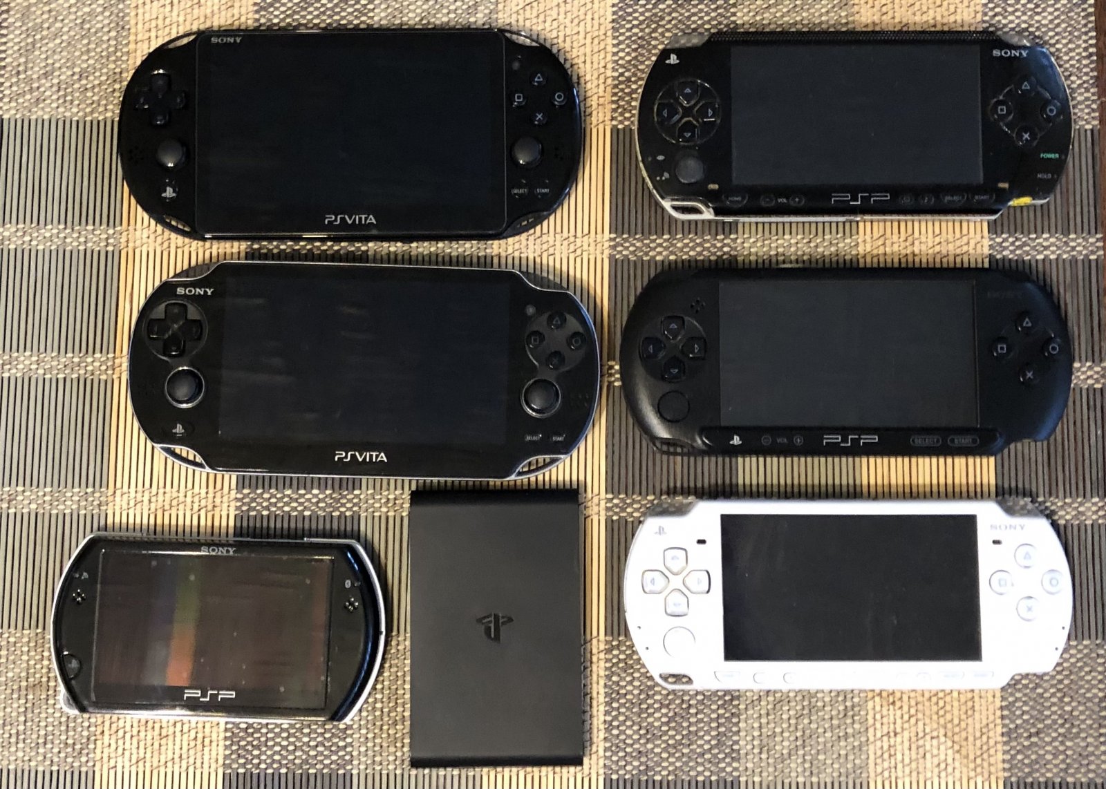 PSP / Vita konsoles